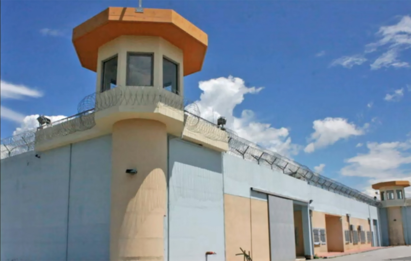 «Δέματα» από τον Ουρανό: Η αποτυχημένη πτήση των drones προς τα κελιά των φυλακών Δράμας και Λάρισας