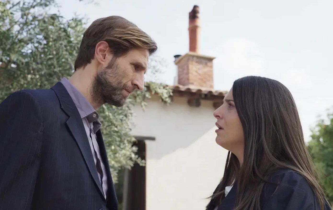 «Γη της ελιάς»: Η Ισμήνη έχει δεθεί με το μωρό και ανακοινώνει στον Κωνσταντίνο ότι δεν θέλει να το αποχωριστεί