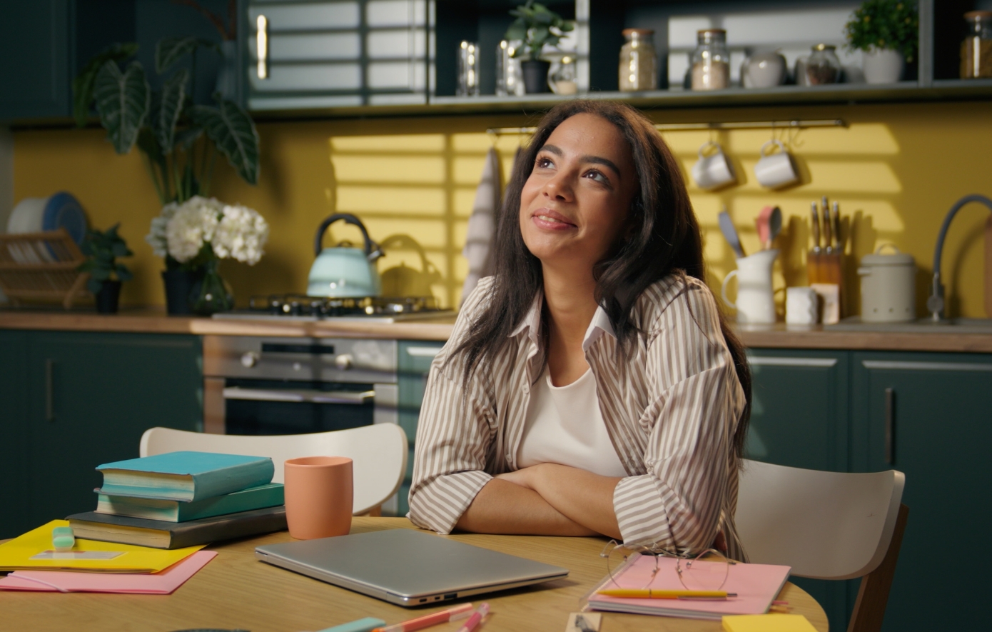 Από τη Σιωπή στη Δύναμη