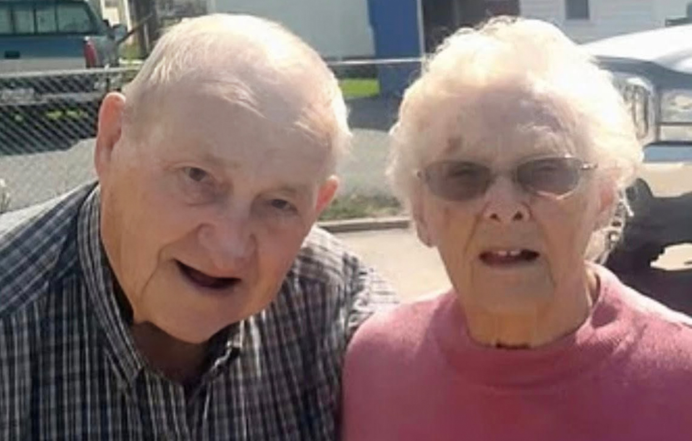 Έζησαν μαζί 70 χρόνια και πέθαναν κρατώντας ο ένας το χέρι του άλλου ύστερα από τραγικό δυστύχημα