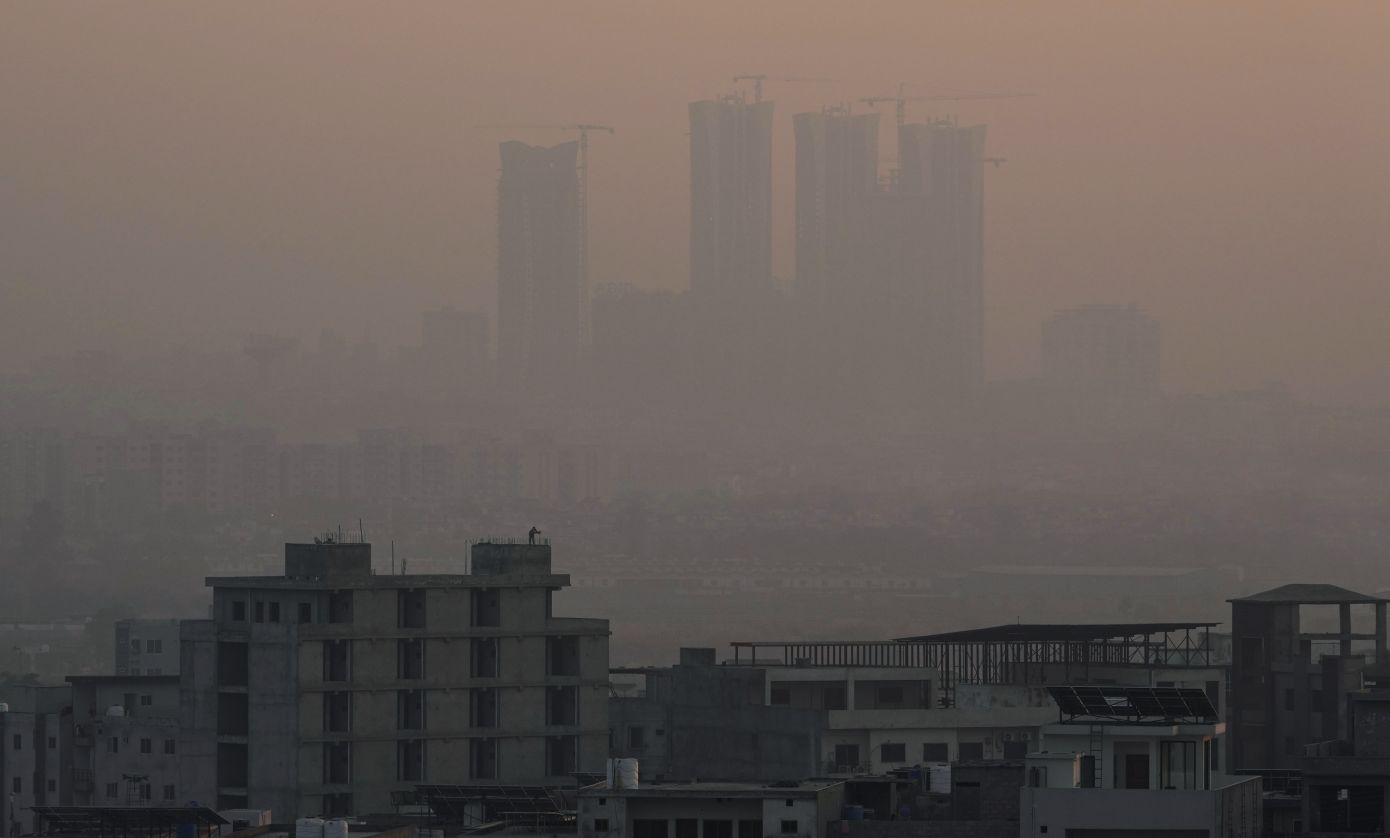 Αυτή είναι η πιο μολυσμένη χώρα στον κόσμο το 2025 &#8211; Η λίστα και η θέση της Ελλάδας