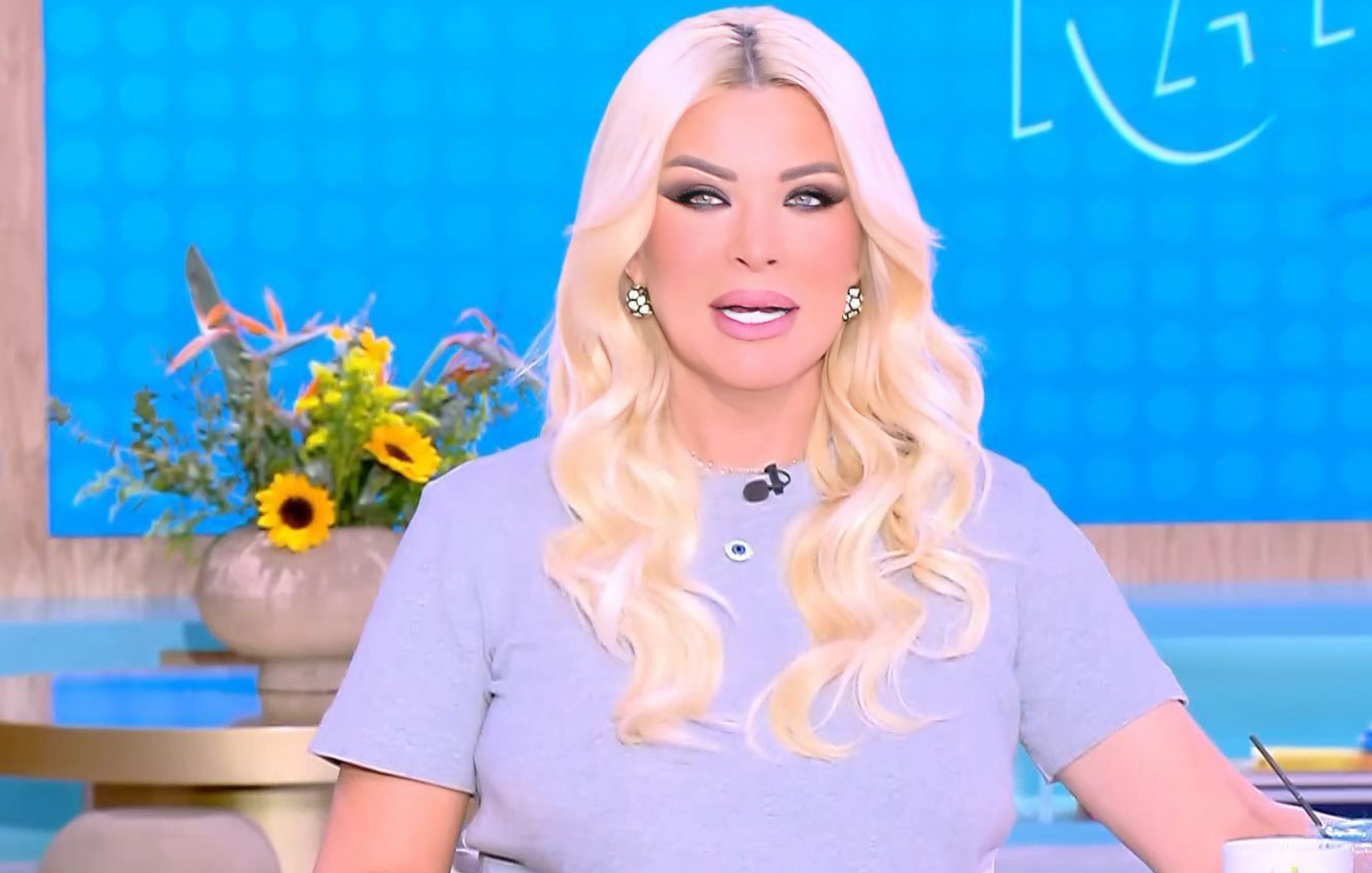 Η Κατερίνα Καινούργιου απαντά για τον σκηνοθέτη της, μετά το viral στιγμιότυπο με το σάντουιτς