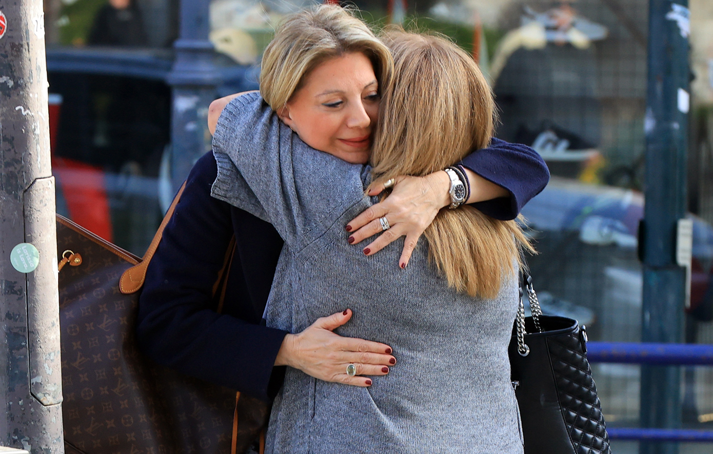 Στη Λάρισα η Μαρία Καρυστιανού &#8211; Συνεχίζεται τη δίκη για τα βίντεο της τραγωδίας στα Τέμπη