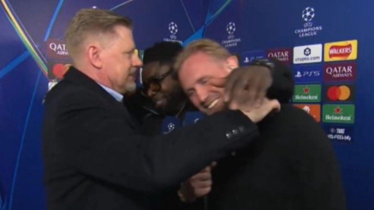 Συγκλονιστική στιγμή: Ο Κάσπερ Σμάιχελ αποκαλύπτει on air στον πατέρα του ότι σκέφτεται να εγκαταλείψει την ενεργό δράση