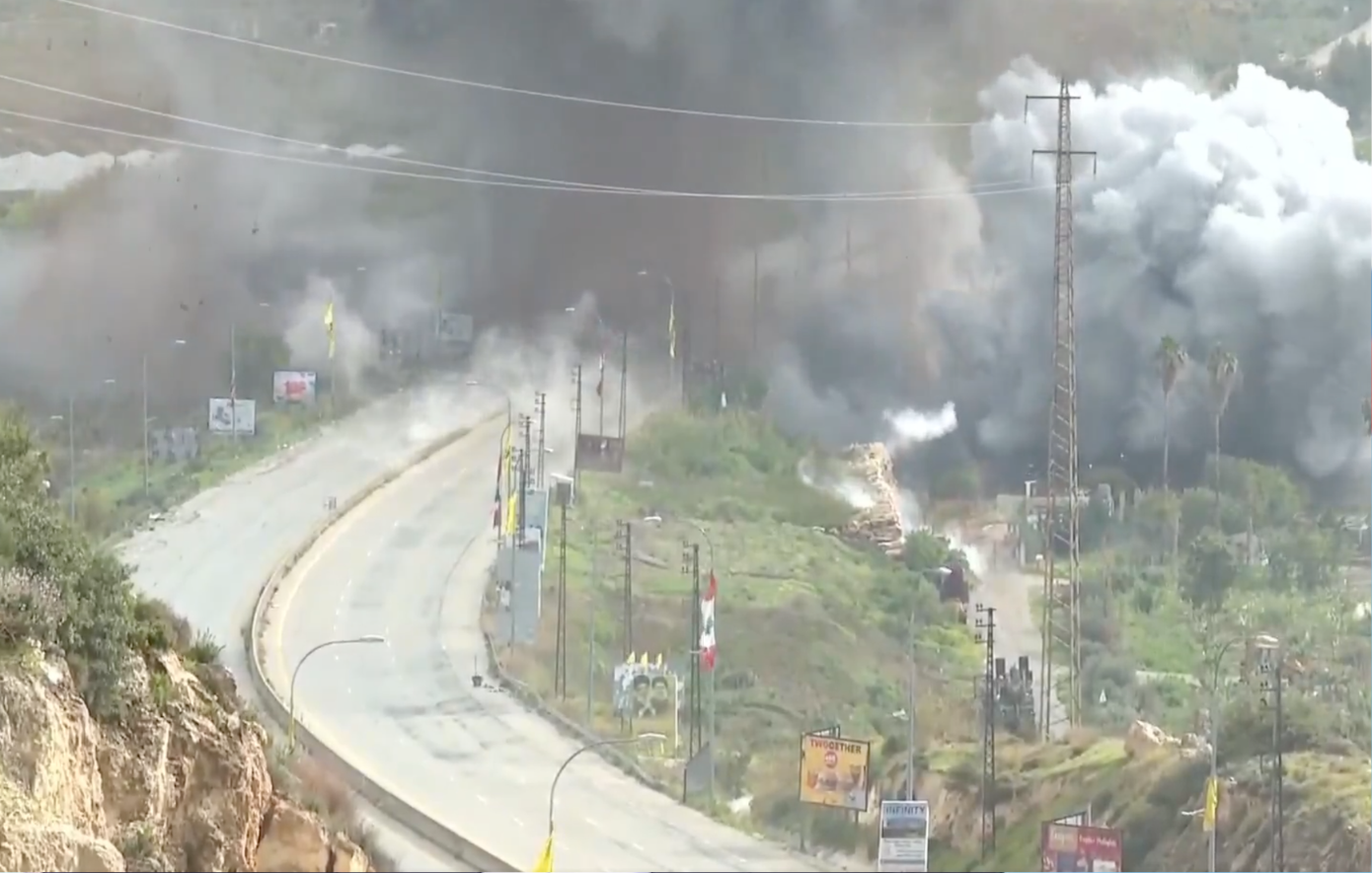 Λίβανος: Σφυροκόπημα του Ισραήλ σε υποδομές της Χεζμπολάχ &#8211; Ανατίναξαν γέφυρα &#8211; Δείτε το βίντεο
