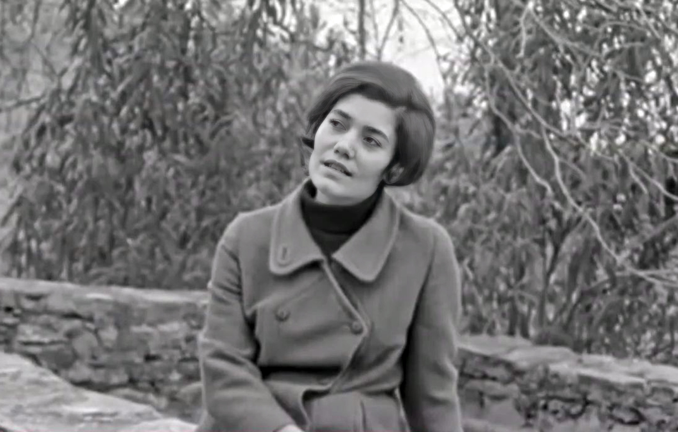 Ιστορική στιγμή: Η εμφάνιση της Μαρινέλλας στην πρώτη ψυχαγωγική εκπομπή της τηλεόρασης