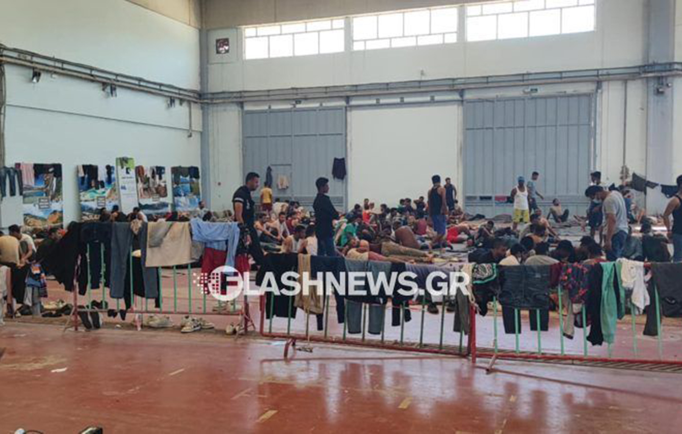 Το υπουργείο Μετανάστευσης ξεκινά τη λειτουργία δύο μονάδων καταγραφής μεταναστών σε Χανιά και Ηράκλειο