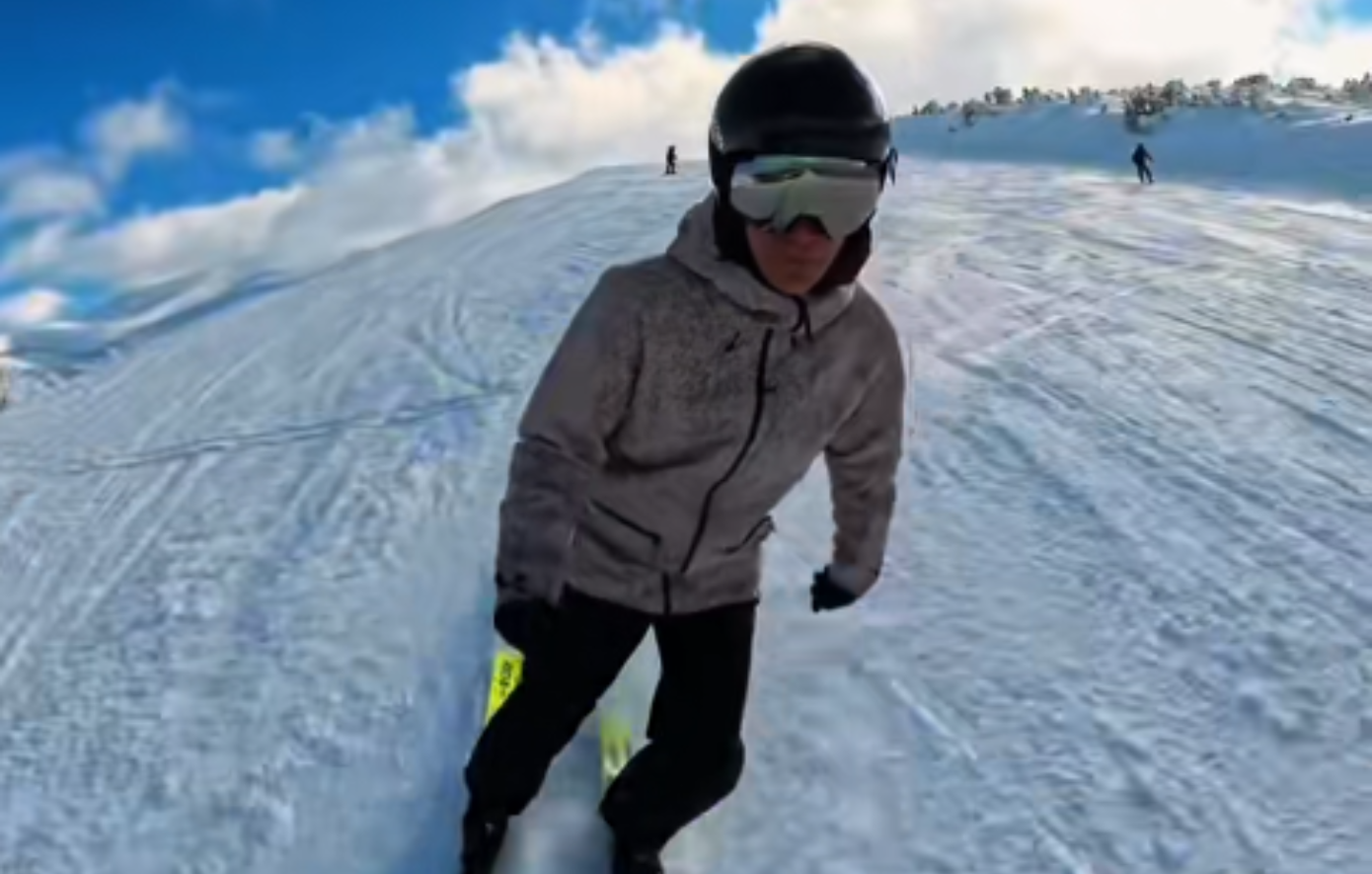 Σάκης Ρουβάς: Ανέβασε βίντεο που κάνει σκι στα χιόνια &#8211; Οι απίστευτες φιγούρες