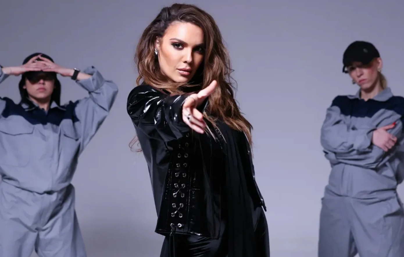 Έγκυος η Ελεάνα Παπαϊωάννου: «Έρχεται εκεί που δεν το περιμένεις» &#8211; Το βίντεο-έκπληξη