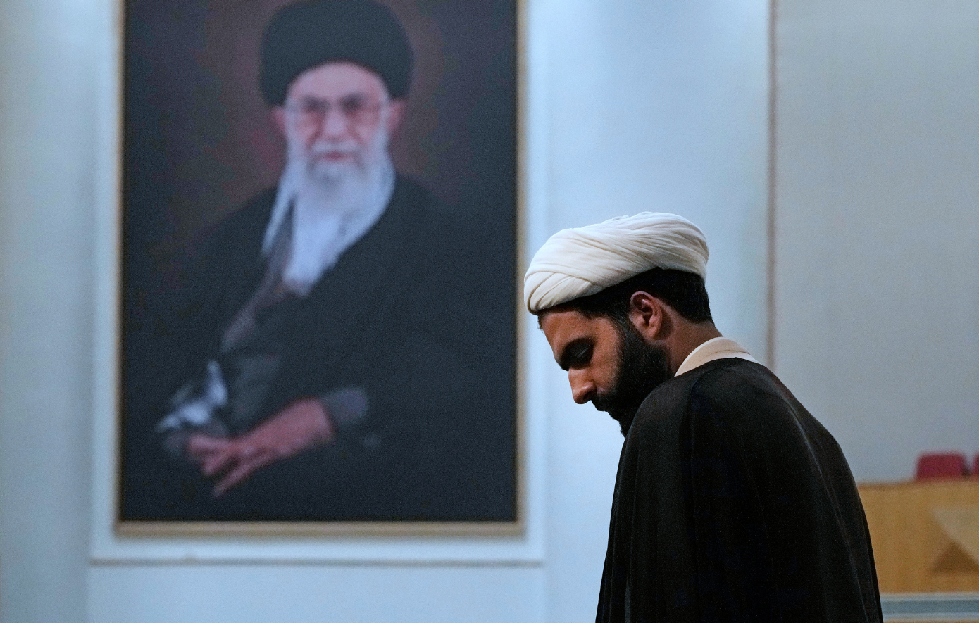 Ιράν: Η πρόκληση των «αγαζαντέχ» – Τα παιδιά της ελίτ που σπουδάζουν στη Δύση ενώ το καθεστώς κηρύττει τον πόλεμο