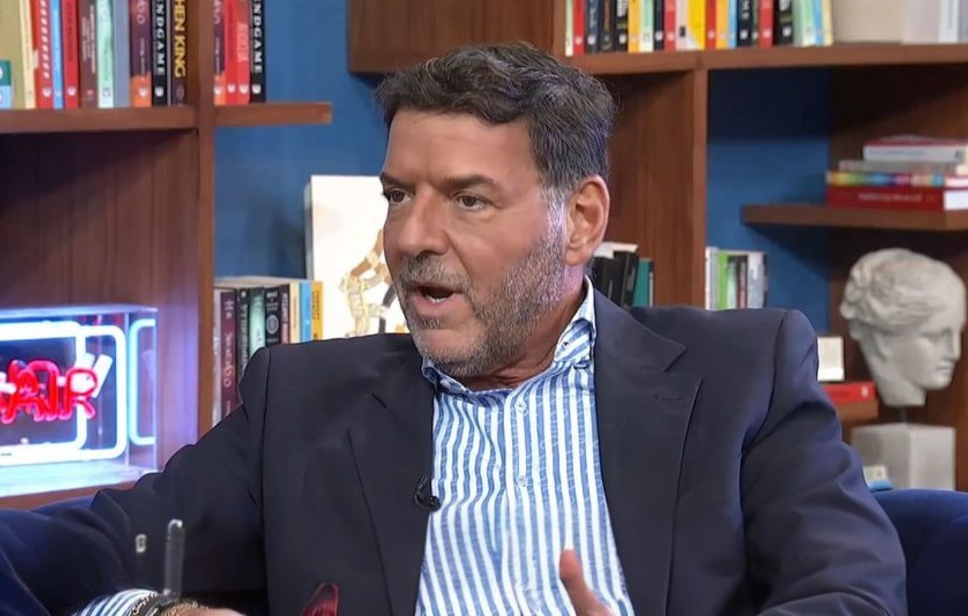 Γιώργος Τσαγκαράκης: «Πουλούσα το σπιτικό μας μέρα-μέρα για να ζήσω» – Η ορφάνια στα 12 και το οικοτροφείο