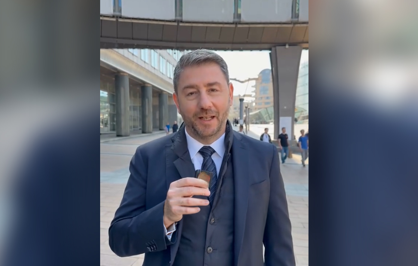 Ανδρουλάκης: Το TikTok του προέδρου του ΠΑΣΟΚ από την καρδιά της Ευρώπης