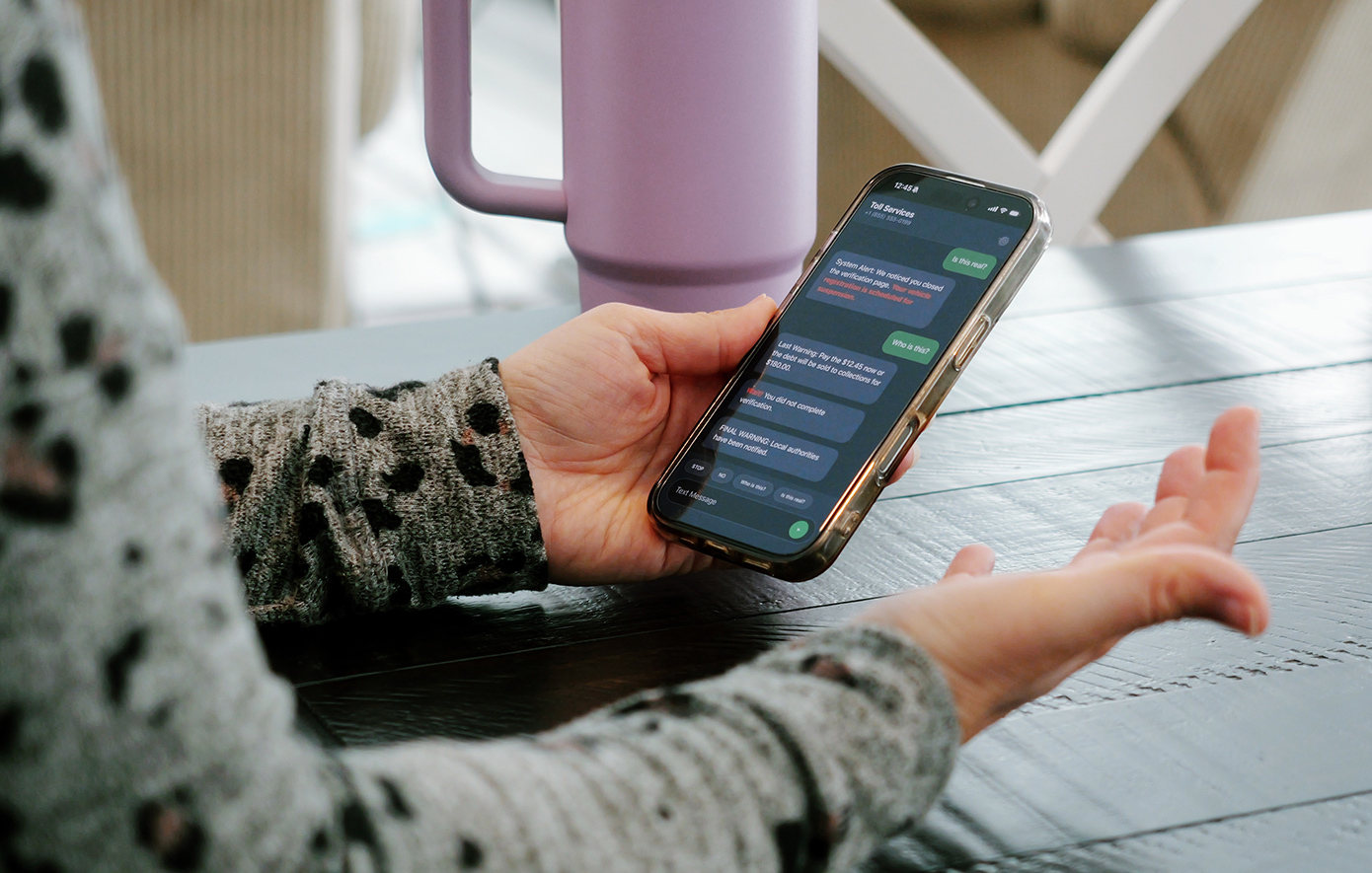 Μεγάλη προσοχή στα SMS για τις τροχαίες παραβάσεις &#8211; Πώς καταφέρνουν να σας κλέψουν