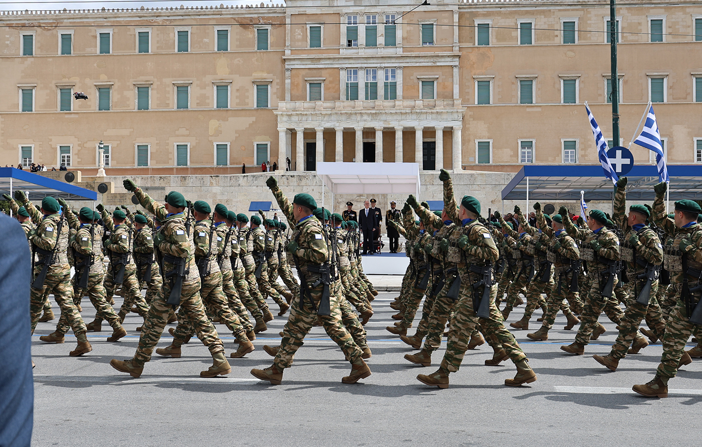 25η Μαρτίου: Δείτε live τη στρατιωτική παρέλαση στην Αθήνα