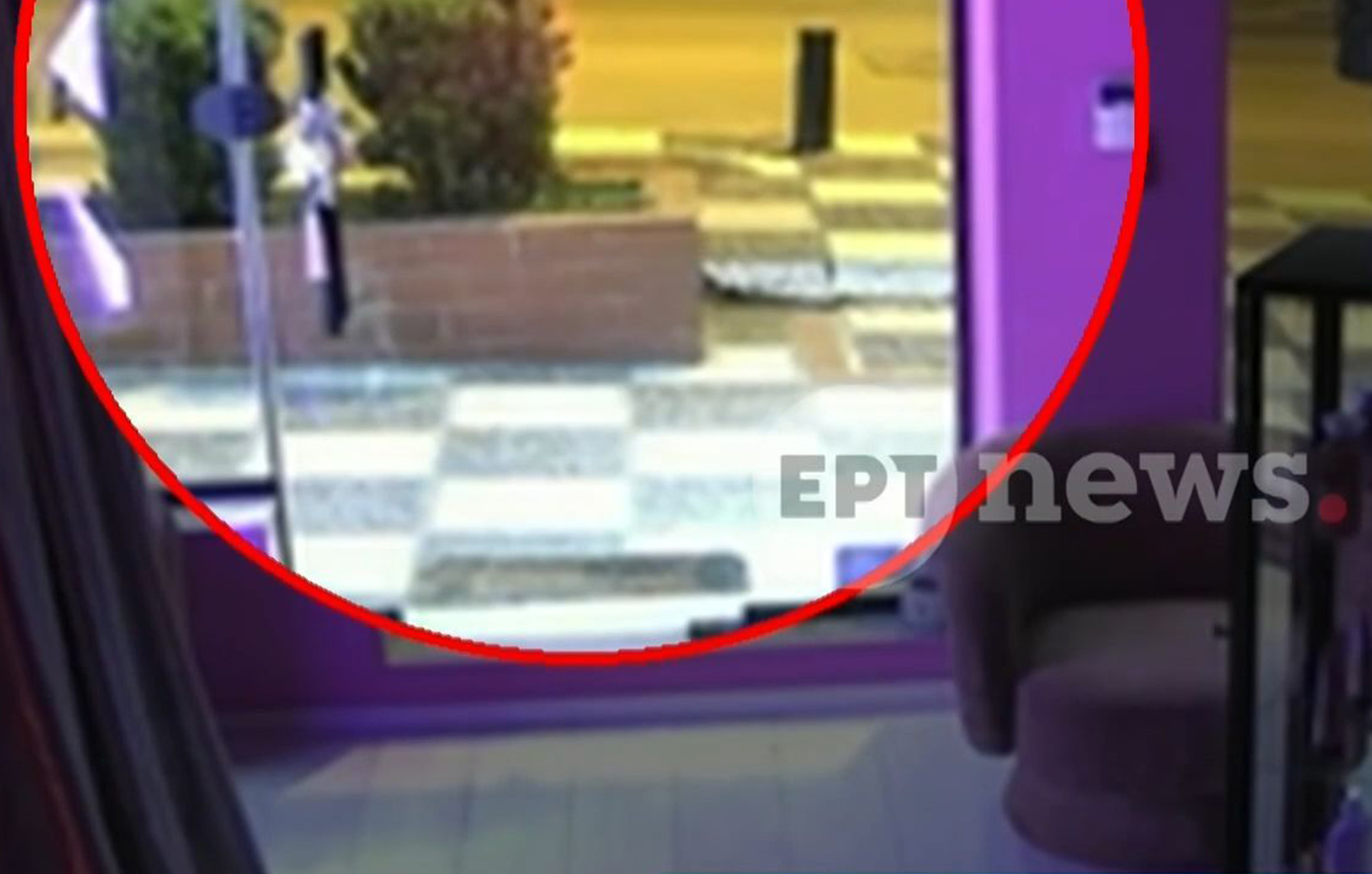 Βίντεο από τη φονική παράσυρση στη Θεσσαλονίκη: Η στιγμή που το Ι.Χ. παρασύρει με ιλιγγιώδη ταχύτητα τον 25χρονο