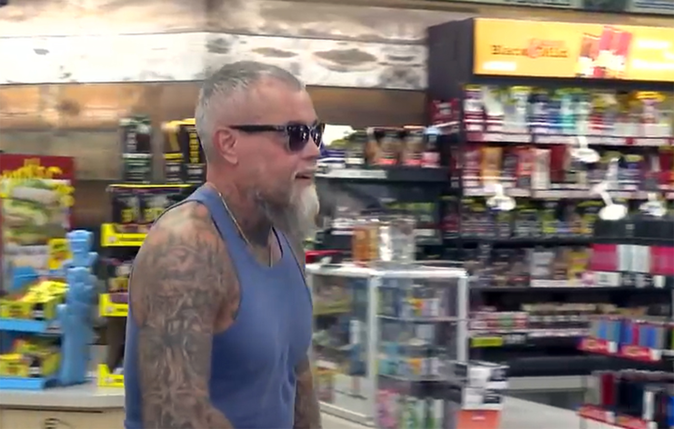 Ο νικητής των 167 εκατομμυρίων δολαρίων δεν μπορεί να σταματήσει τις ληστείες &#8211; Τρίτη σύλληψη από τότε που κέρδισε το τζάκποτ