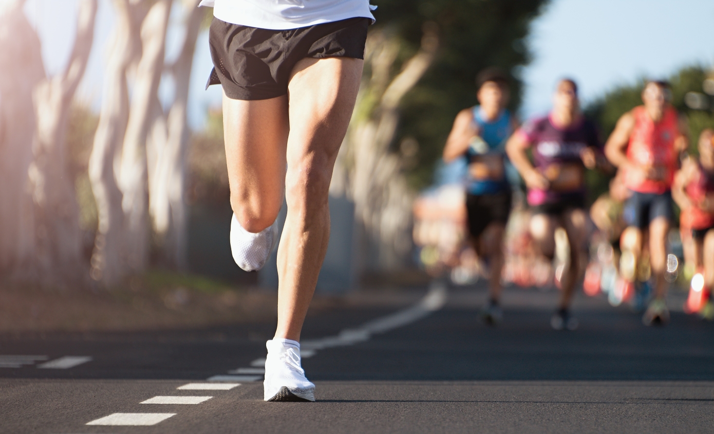 Πόσο γρήγορα μπορείτε να ολοκληρώσετε 1 χιλιόμετρο σε κάθε ηλικία &#8211; Και τι να κάνετε εάν είστε εκτός χρόνου