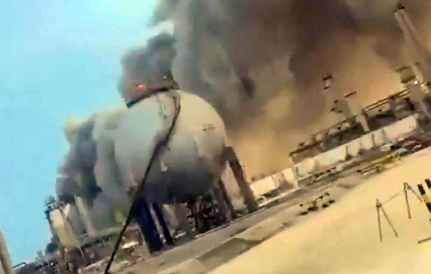 Ιρανικό χτύπημα σε πετρελαϊκές εγκαταστάσεις στη Σαουδική Αραβία: Εκτός λειτουργίας ένα από τα μεγαλύτερα διυλιστήρια στον κόσμο