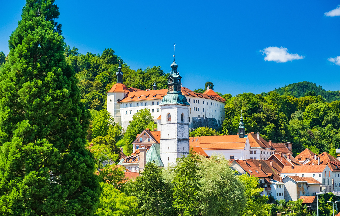 Σκόφια Λόκα, Σλοβενία