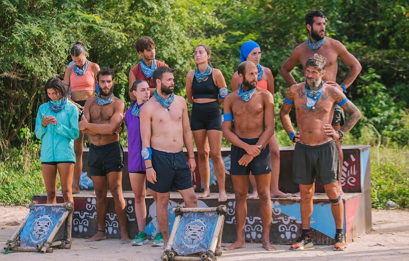 Survivor: Μια κρίσιμη μπλε μονομαχία