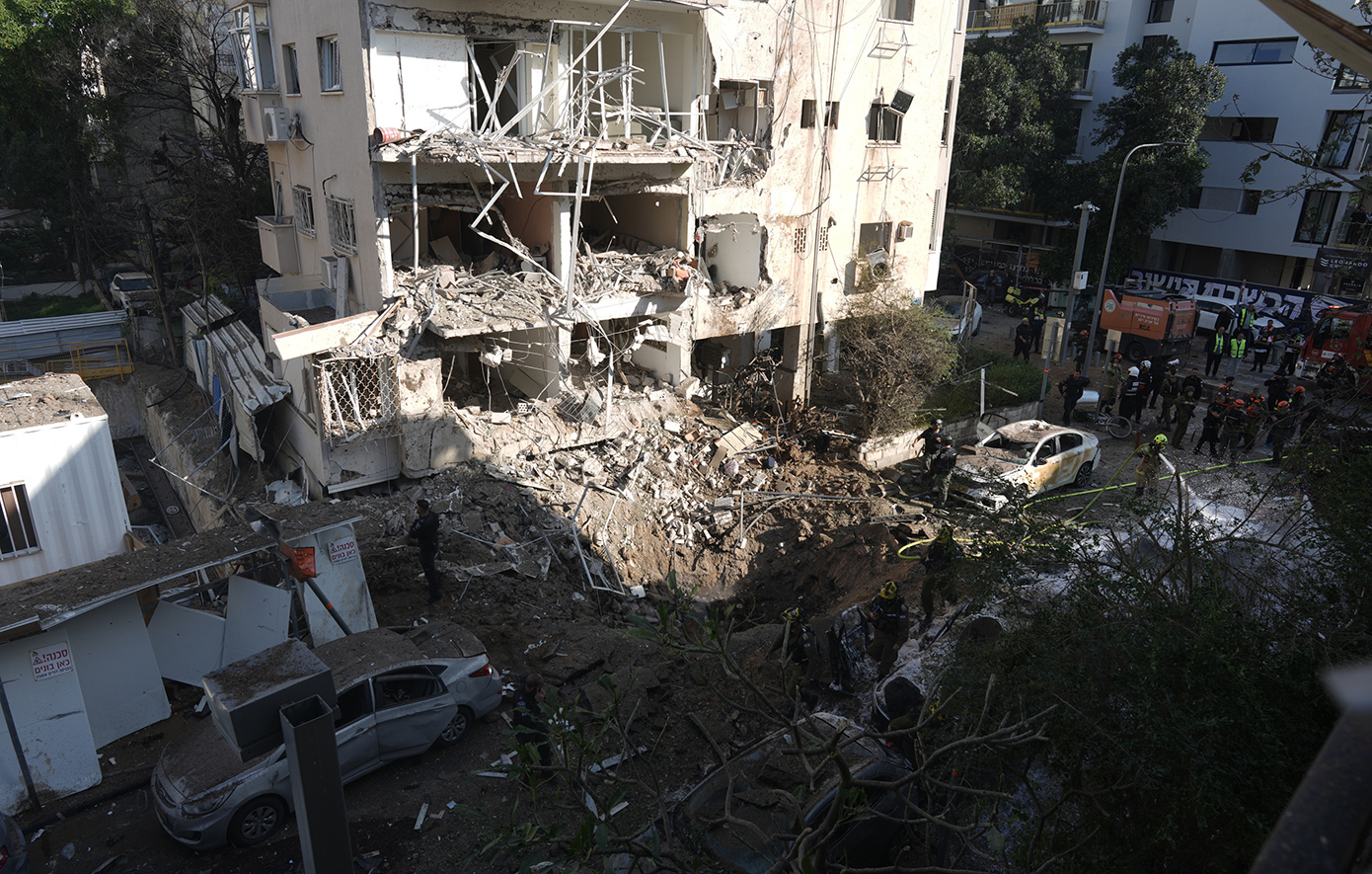 Πυραυλικά πλήγματα στο Ισραήλ, νεκροί στον Λίβανο &#8211; 5ήμερο «στοπ» των ΗΠΑ στις επιθέσεις σε ενεργειακές εγκαταστάσεις του Ιράν