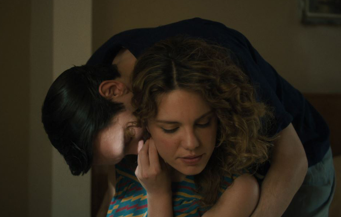 Το Σπίτι Δίπλα Στο Ποτάμι: Η Μελισσάνθη αντιμέτωπη με τον χειρότερο εφιάλτη της – η Ασπασία υποψιάζεται τον Σταύρο για τη Δέσποινα!