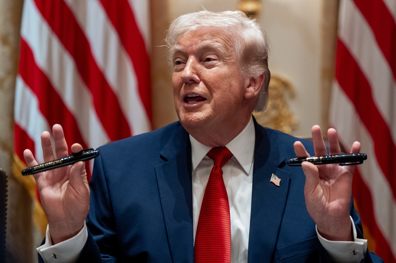 Τραμπ: «Μου είπαν ότι ο γιος του Αγιατολάχ είναι γκέι, τα πήγα καλά με το gay vote»