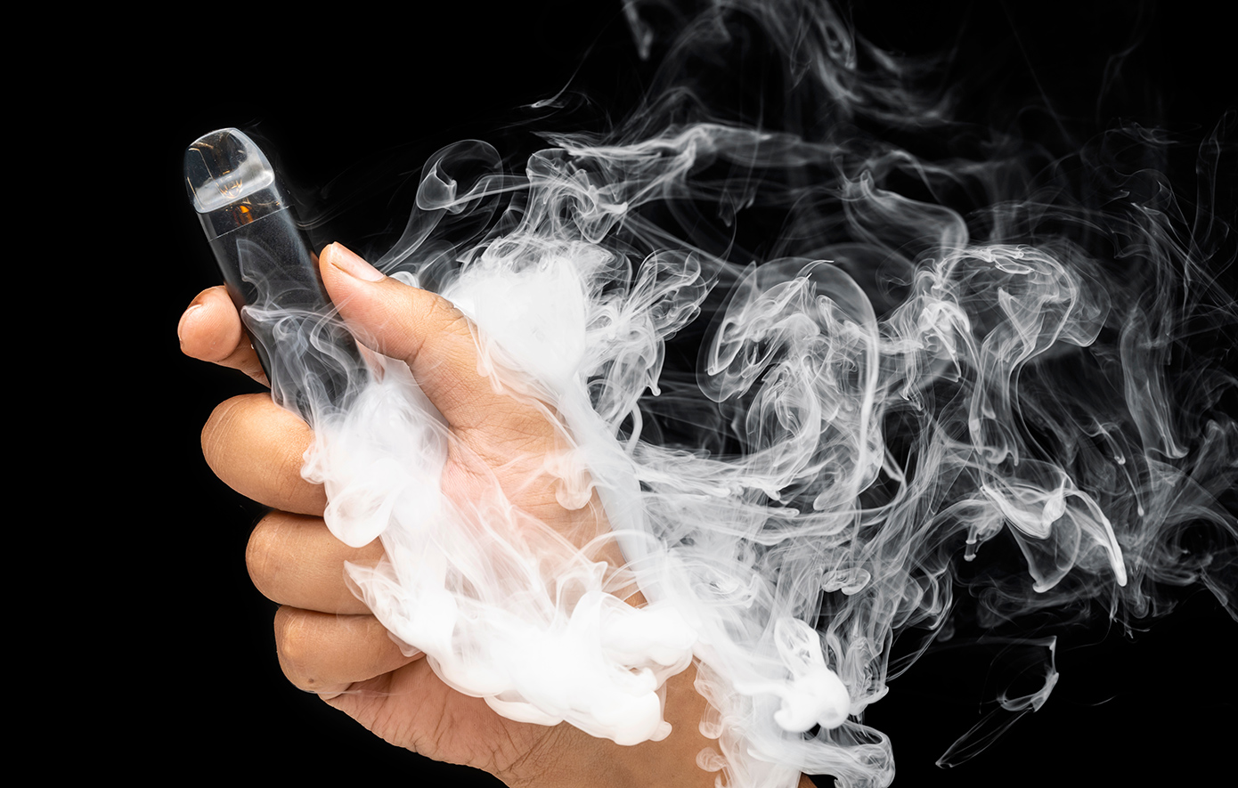 Σχεδόν τα μισά ηλεκτρονικά τσιγάρα στην Ευρώπη προέρχονται από γκρίζα και μαύρη αγορά &#8211; Τι αποκαλύπτει νέα μελέτη