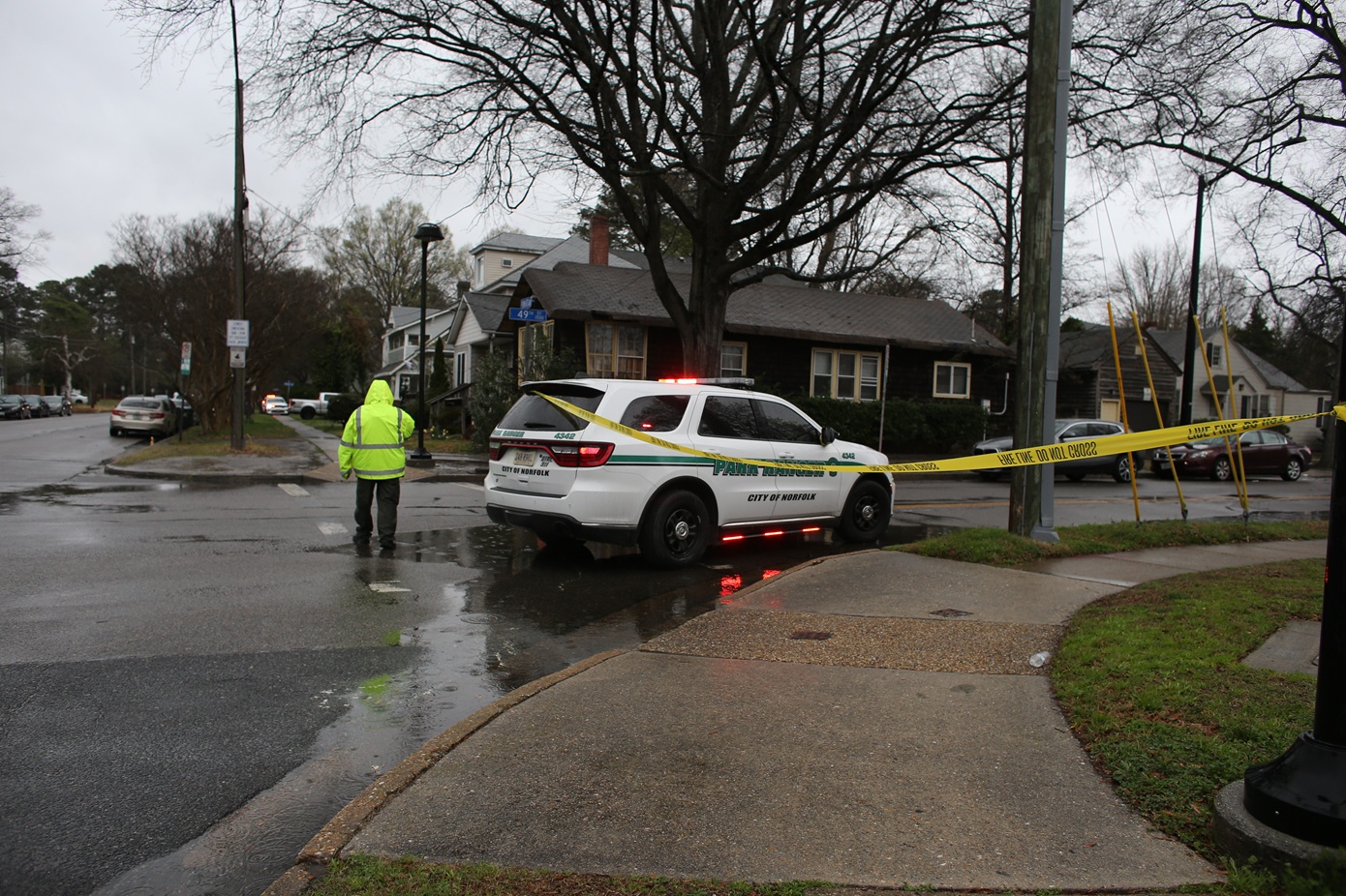 Πρώην μέλος της Εθνοφρουράς και καταδικασμένος για σχέσεις με την ISIS ήταν ο δράστης της ένοπλης επίθεσης στη Βιρτζίνια
