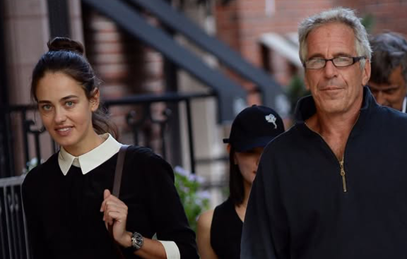 Παγιδευμένη στα δίχτυα του Έπστιν, πρώην βοηθός του αποκαλύπτει: «Με εκβίαζε, με έλεγχε πάνω από 10 χρόνια»