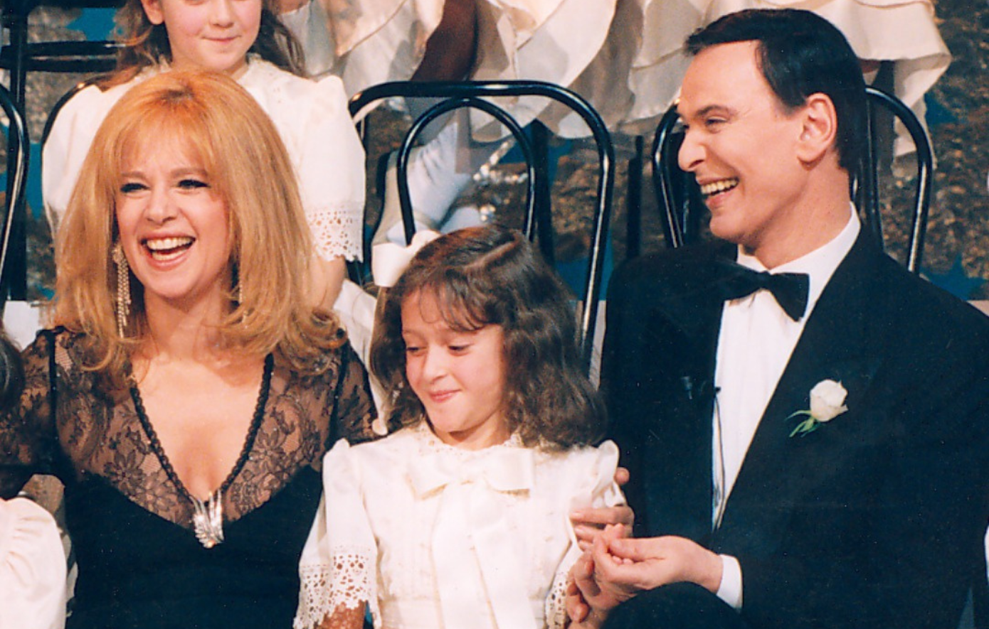 «Σταμάτα να παίζεις την ενζενί»: Η νύχτα που ο Γιώργος Μαρίνος «πάγωσε» τη Βουγιουκλάκη στη Μέδουσα