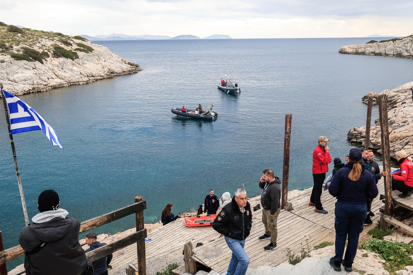 Λιμανάκια Βουλιαγμένης: Επίχειρηση διάσωσης 34χρονου δύτη &#8211; Εγκλωβίστηκε στα βράχια
