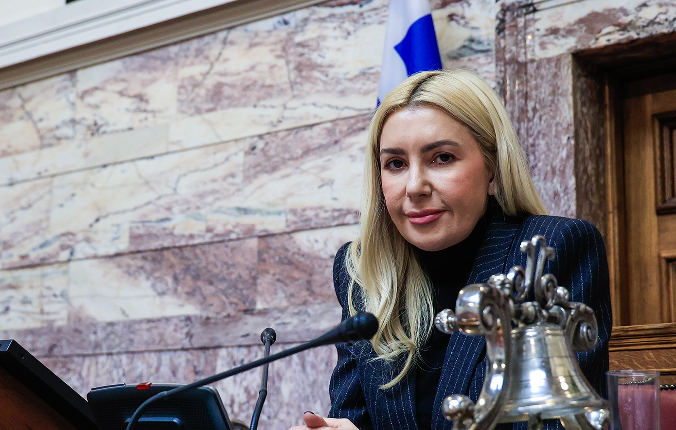 Κίτρινος «εμφύλιος» στην επιτροπή Παραγωγής και Εμπορίου, με τον πρόεδρο του ΣΑΤΑ να αφήνει υπαινιγμούς για την ηγεσία της Πανελλήνιας Ομοσπονδίας Ταξί