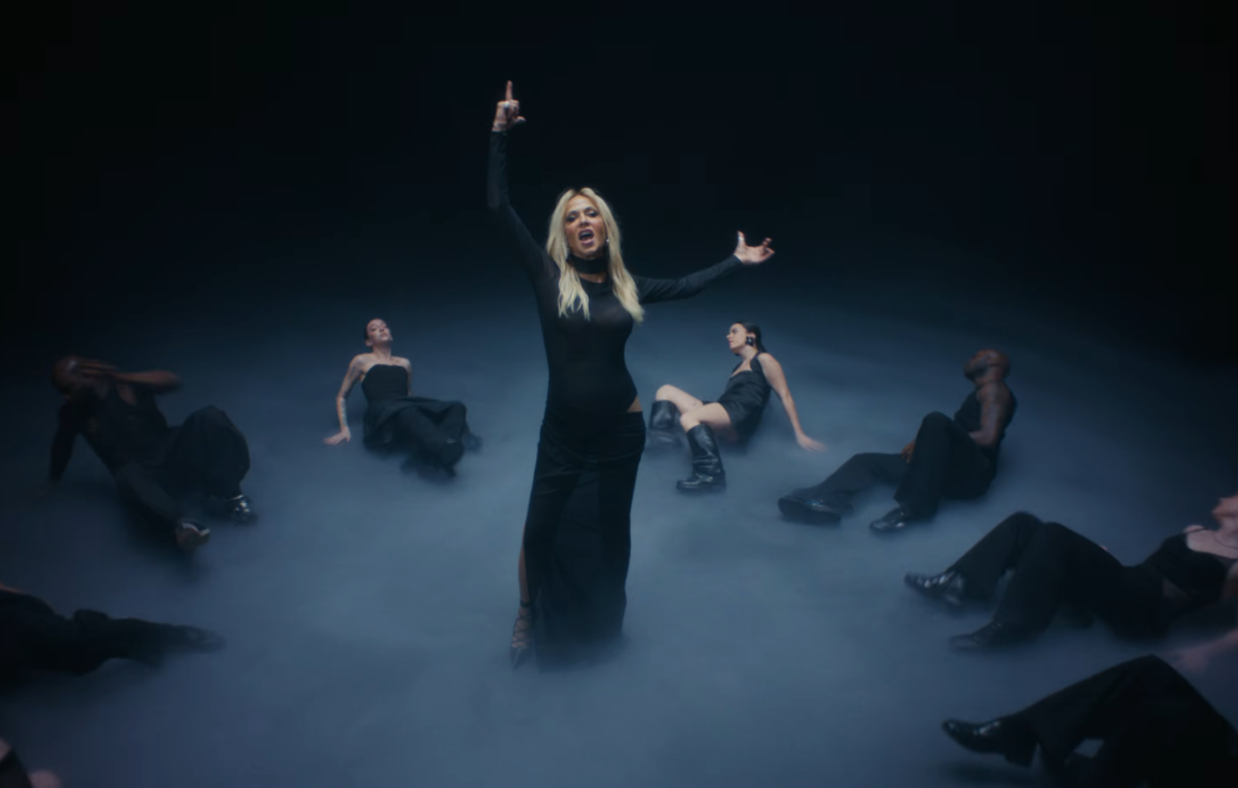 Άννα Βίσση: Κυκλοφόρησε το βίντεο κλιπ για το «Aigaio» με υπογραφή Νίκου Καρβέλα