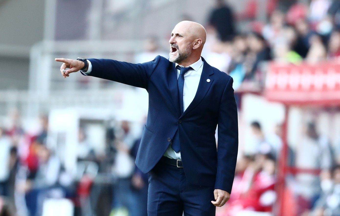 ΑΕΛ: Τελειώνει ο Παντελίδης, φαβορί ο Φέστα