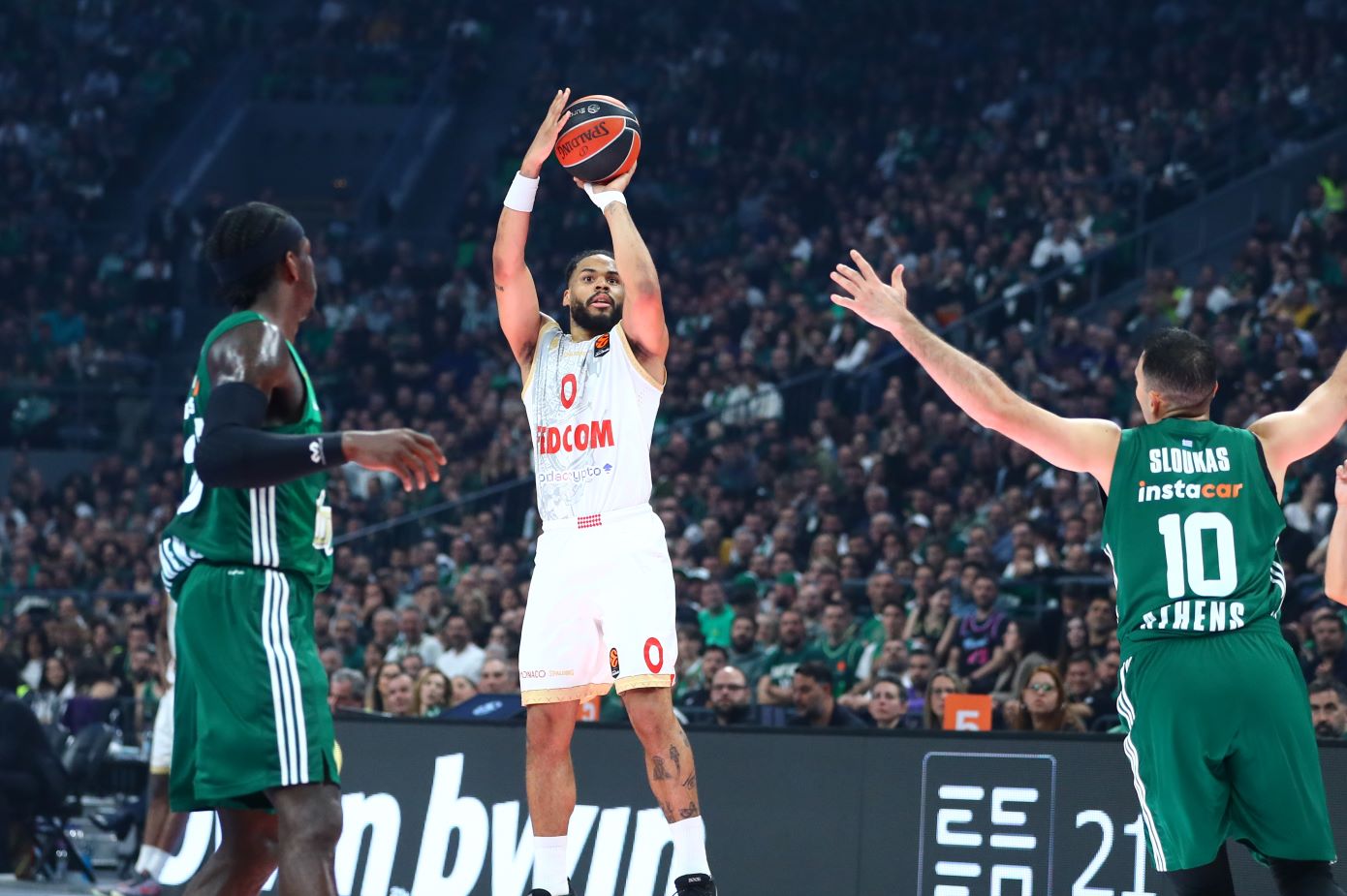 Euroleague: Πέρασε η Ζαλγκίρις από το Βελιγράδι-Στα play-in η Μονακό