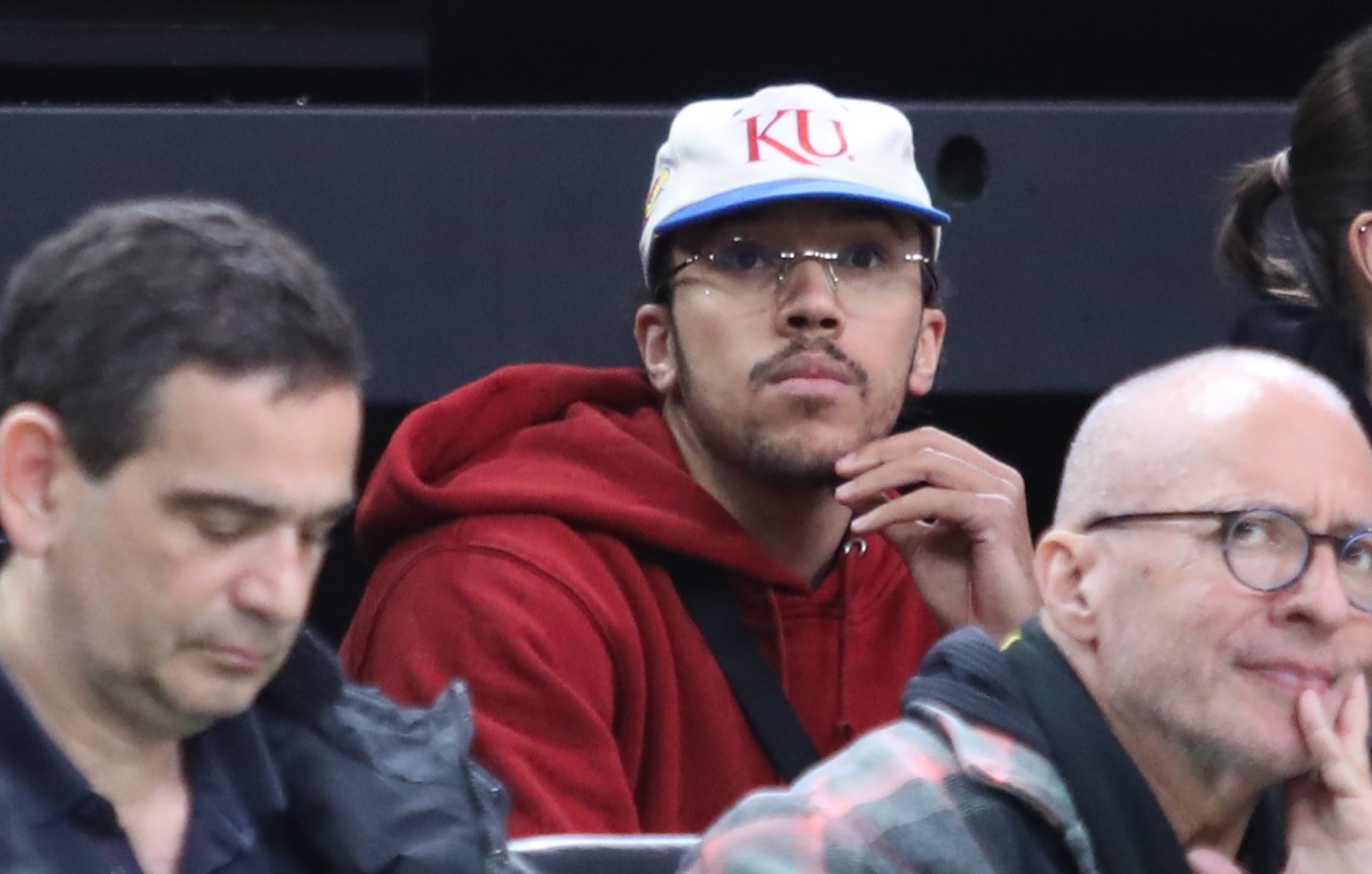 ΑΕΚ &#8211; Μπανταλόνα: Ο Γουόρντ του Ολυμπιακού στις εξέδρες της SUNEL Arena