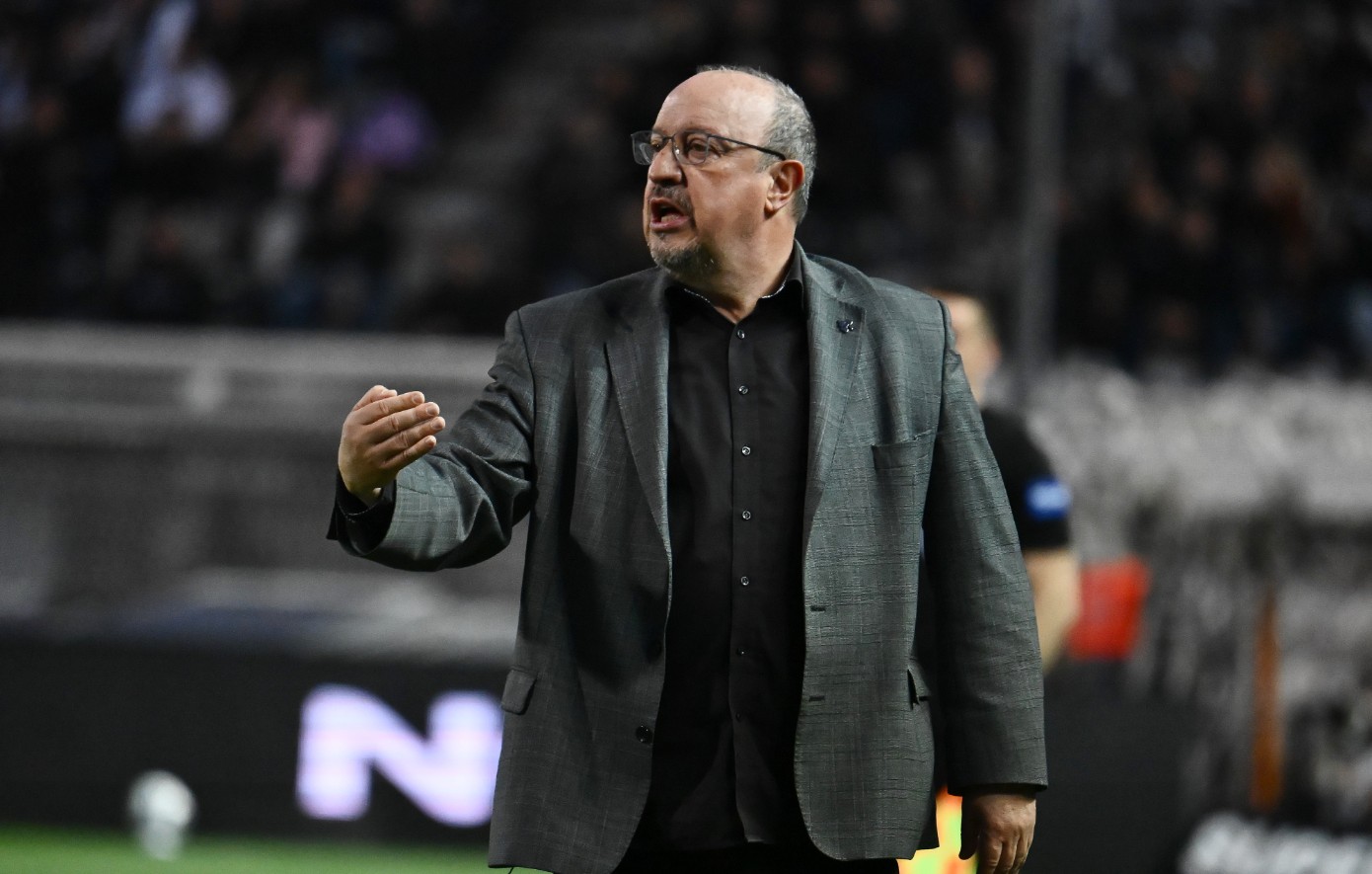 Μπενίτεθ: Δίκαιη η ισοπαλία, εύχομαι τα καλύτερα στον Λουτσέσκου για τον πατέρα του