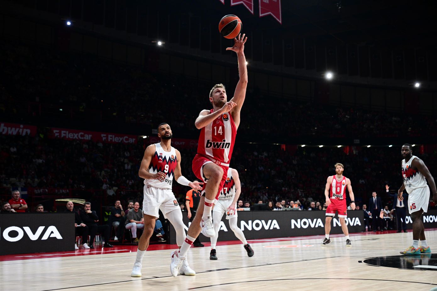 Basket League: Ευκαιρία για «ξεμούδιασμα» για τον Ολυμπιακό απέναντι στην Μύκονο