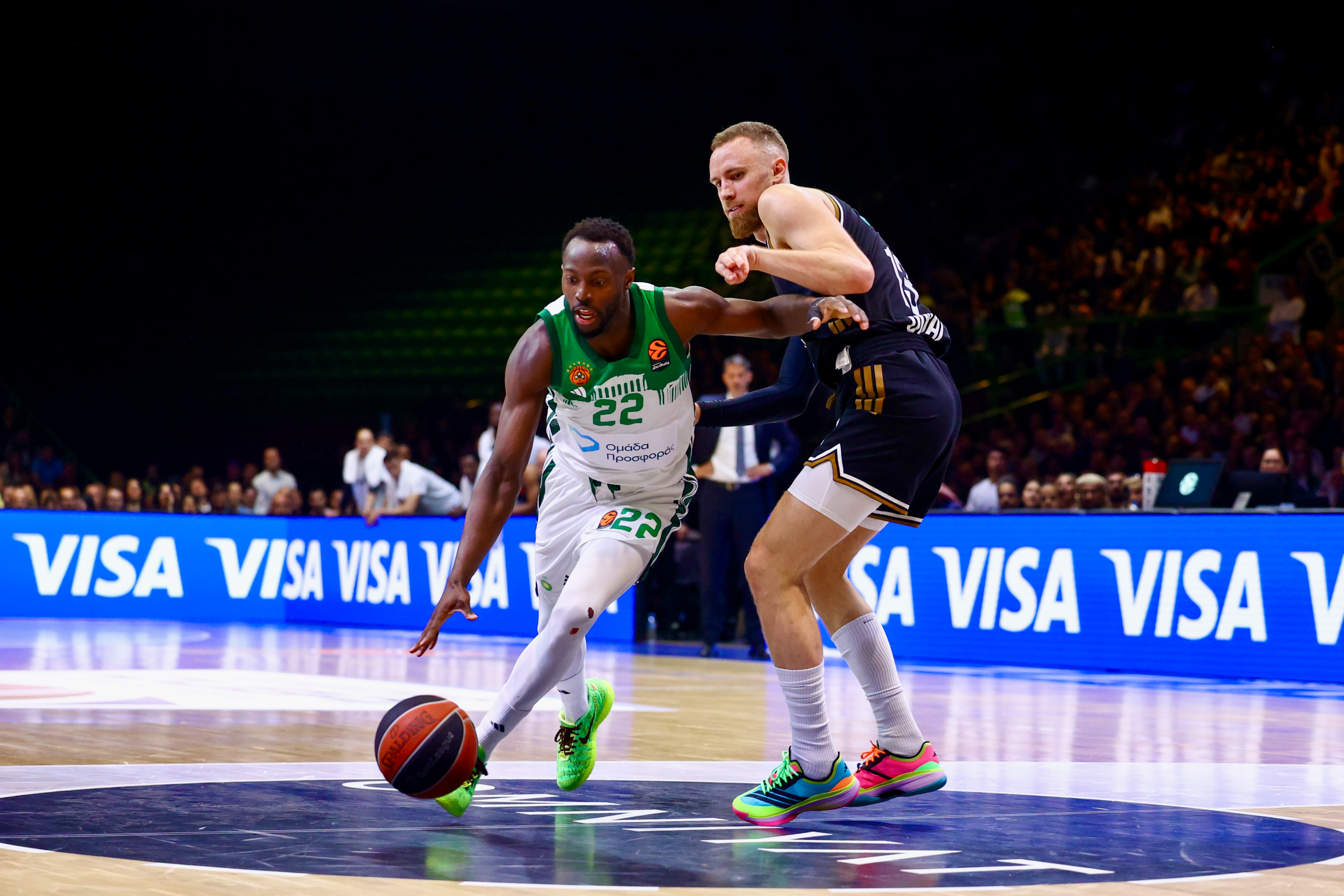 Με Γκραντ η αποστολή του Παναθηναϊκού κόντρα στην Μπαρτσελόνα