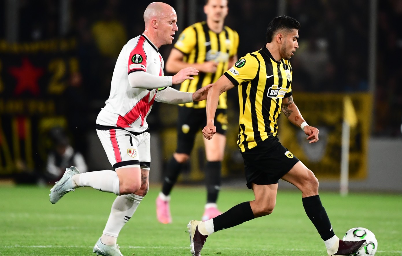 ΑΕΚ &#8211; Ράγιο Βαγιεκάνο: 1-0 στο 13&#8242; ο Ζίνι