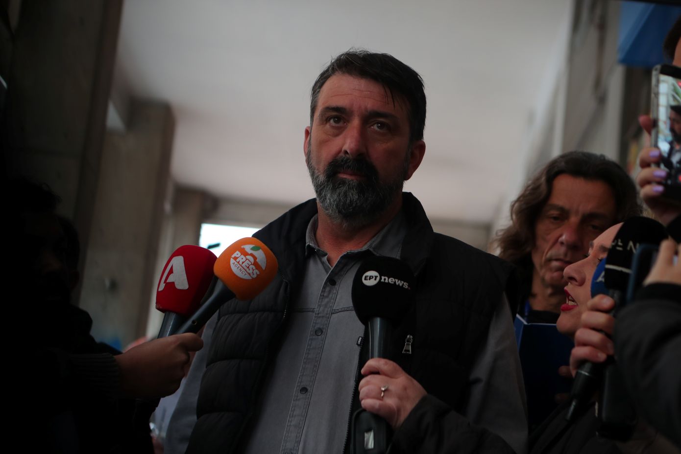 Κρίσιμη συνάντηση στο υπ. Αγροτικής Ανάπτυξης: «Η Λέσβος είναι με τη θηλιά στο λαιμό, αν καταστραφούμε αδειάζουν τα χωριά μας»