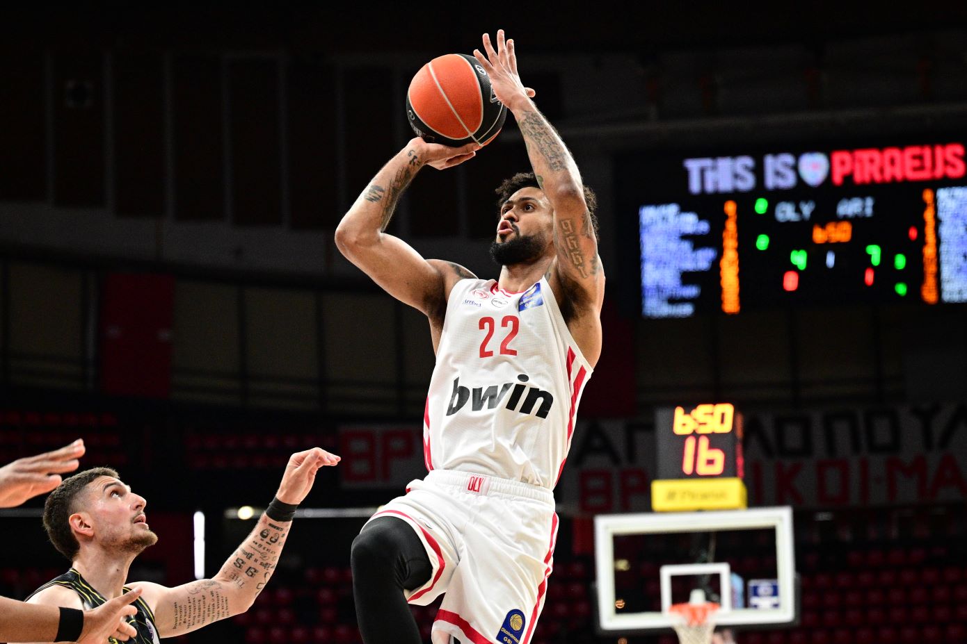 Basket League:Πάτησε γκάζι στο δεύτερο ημίχρονο ο Ολυμπιακός και νίκησε τον Άρη 92-81