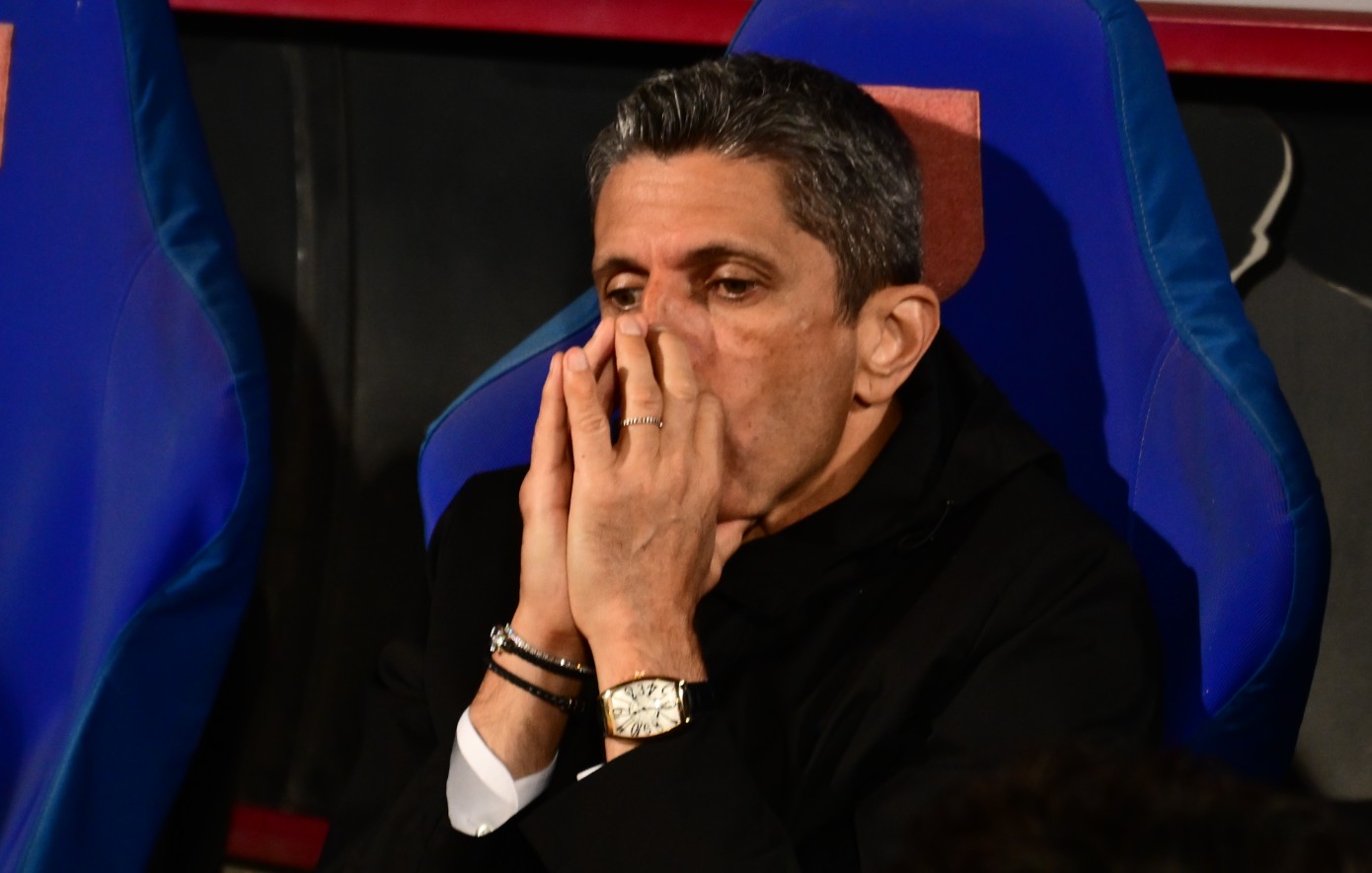 Λουτσέσκου: Είναι μια σκοτεινή περίοδος, μια ντροπιαστική ήττα, ντροπιαστική βραδιά