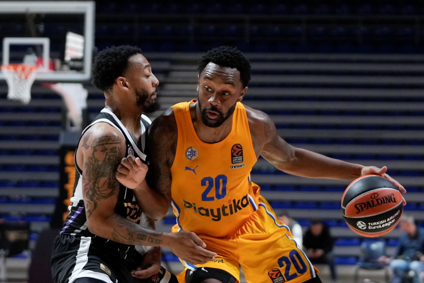 Παραμένει στην Παρτίζαν ο Κάρλικ Τζόουνς