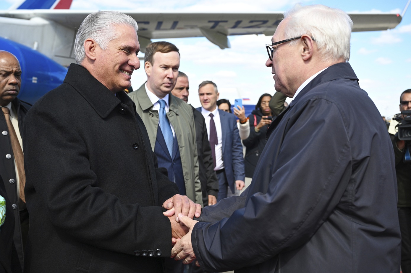 Ο υφυπουργός Εξωτερικών της Ρωσίας Σεργκέι Ριάμπκοφ επισκέπτεται την Κούβα