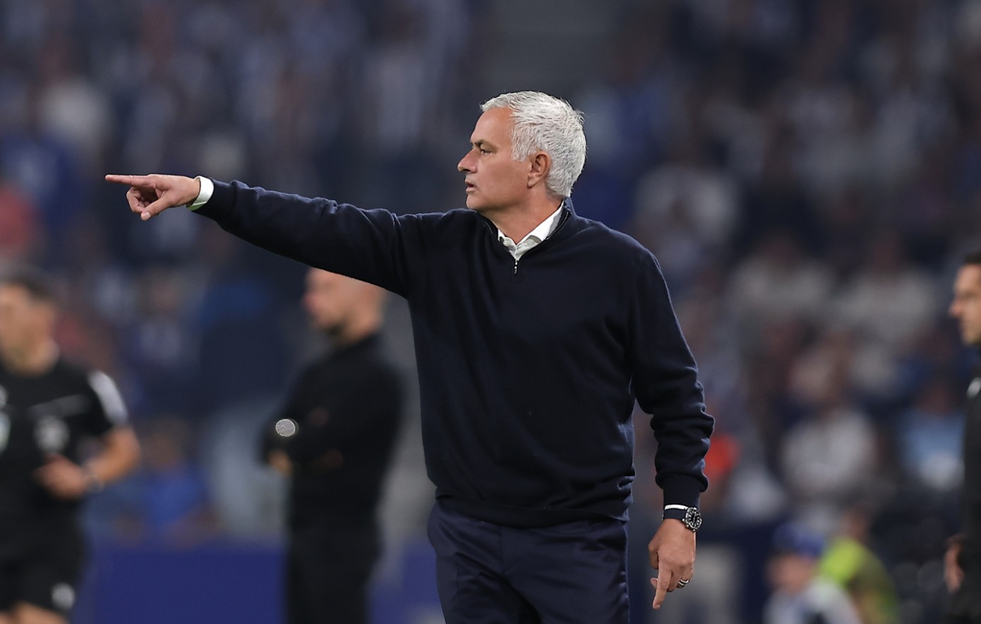 Εθνική Ιταλίας: Ο Μουρίνιο υπέδειξε τον ιδανικό προπονητή