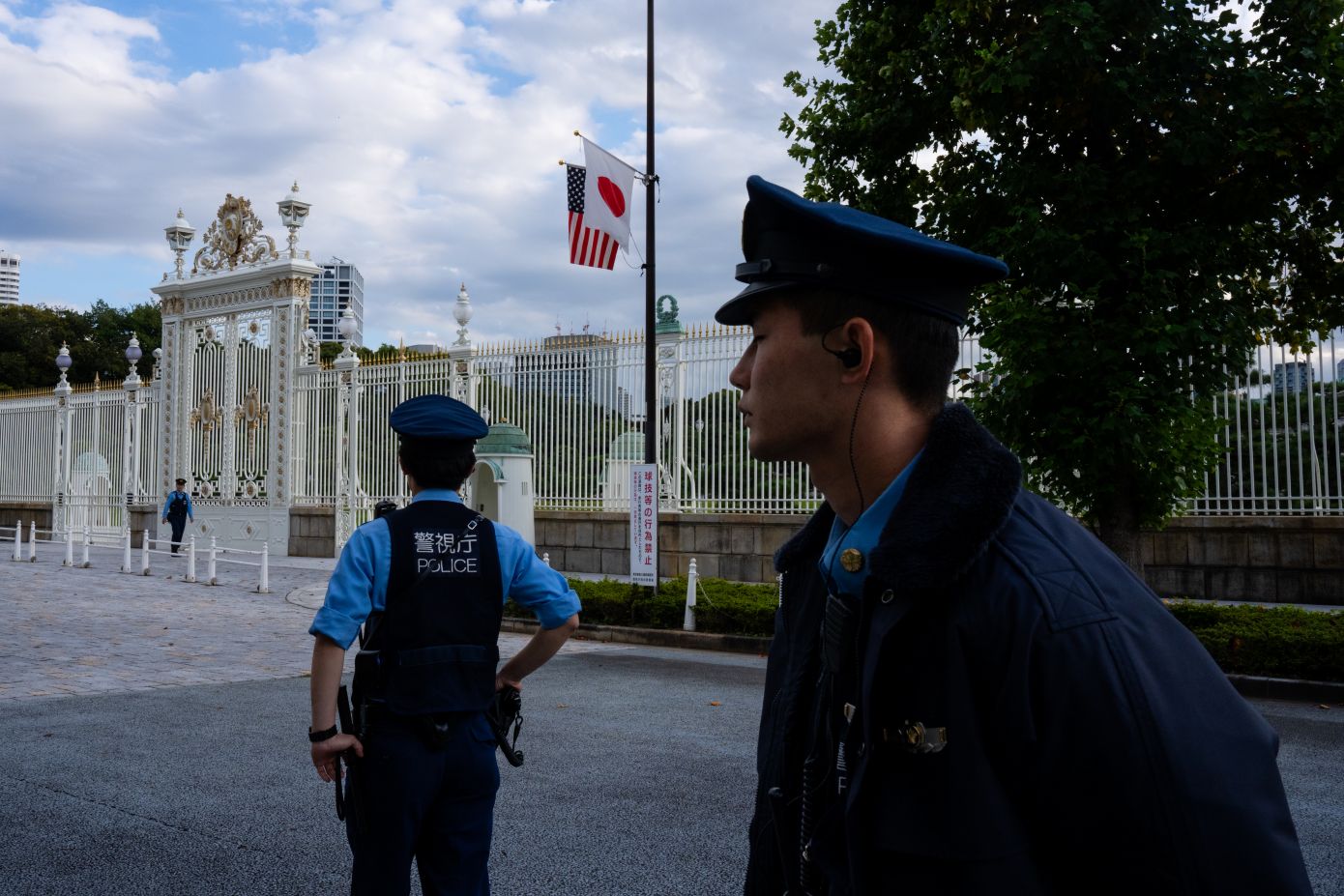 Άνδρας οπλισμένος με σφυρί τραυματίζει δυο παιδιά, ψεκάζει με άγνωστη ουσία τρεις αστυνομικούς στο Τόκιο