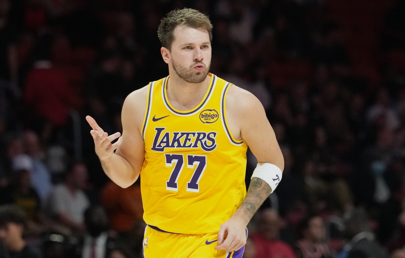 NBA: Η φανέλα του Ντόντσιτς πρώτη σε πωλήσεις σε Ευρώπη και Μέση Ανατολή