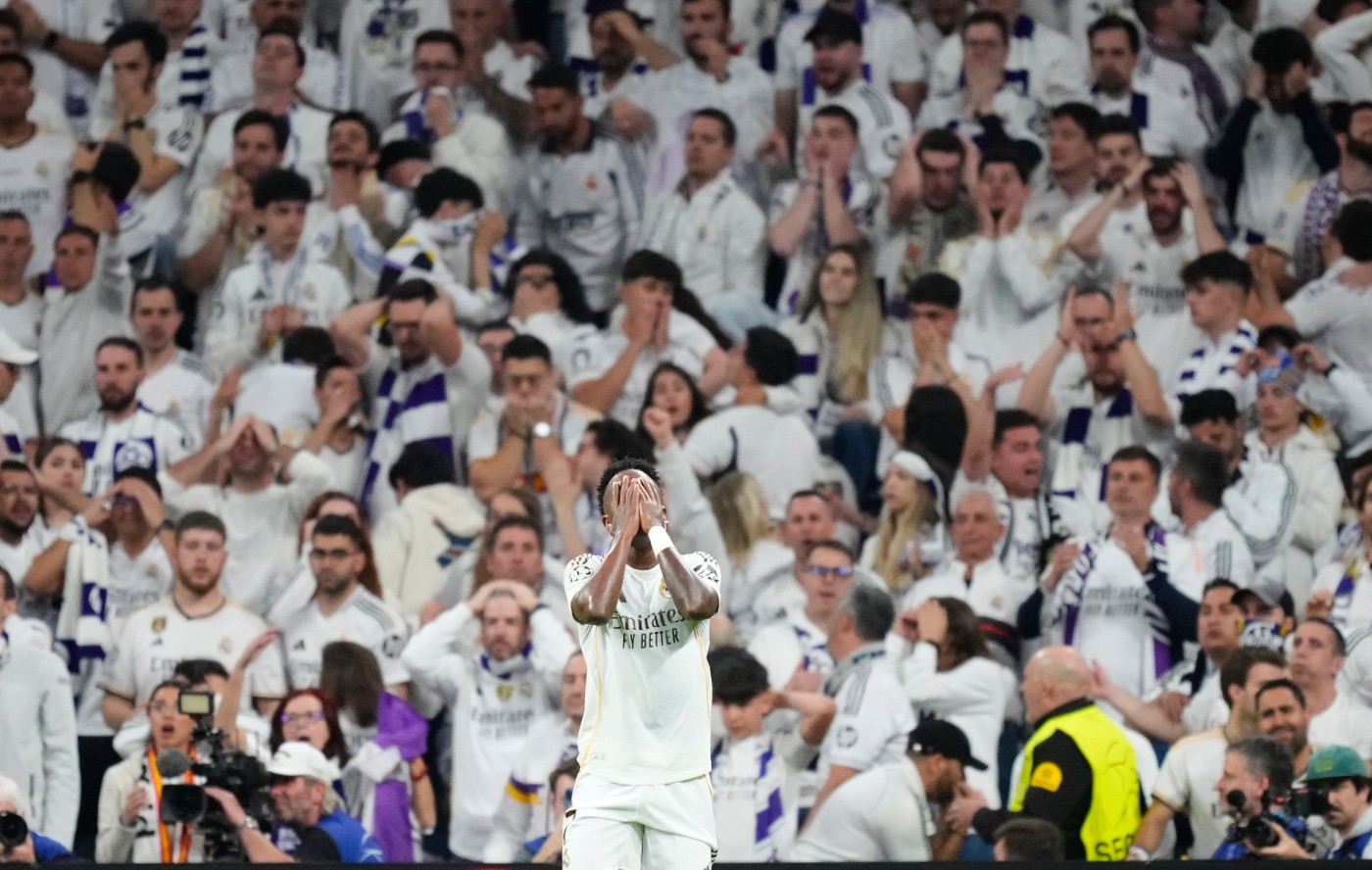 Κομμωτήριο στο Μπερναμπέου ή ο θάνατος του παλιού ποδοσφαίρου &#8211; Το video που προκαλεί ερωτήματα&#8230;